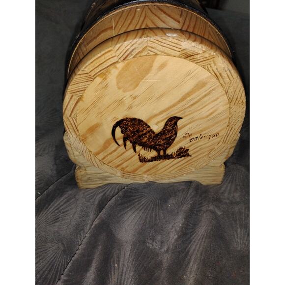 Hand Made wooden barrel piggy bankwood-burned or engraved rooster design - Picture 2 of 9